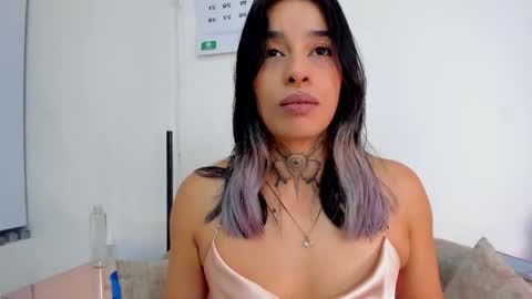 Snapshot of quimeralady chatting on February 2026 02:29:01 AM Quimera online show from February 2026 02:29:01 AM