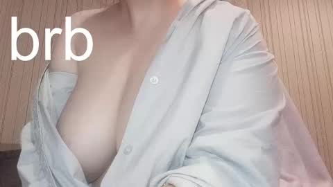 Snapshot of quoiam chatting on October 2025 08:33:01 PM Alex online show from October 2025 08:33:01 PM