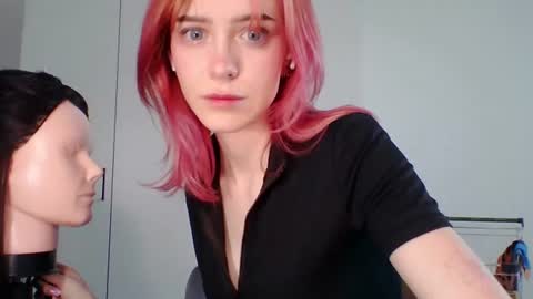 Lana Pollio online show from June 2026 03:21:02 PM