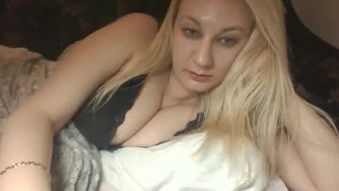 Snapshot of qwertyuio71919 chatting on February 2026 11:03:01 PM qwertyui online show from February 2026 11:03:01 PM