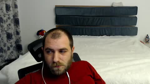 Snapshot of r0bila chatting on December 2024 09:35:01 PM R0bila online show from December 2024 09:35:01 PM