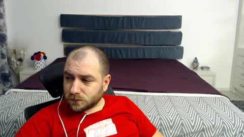 Snapshot of r0bila chatting on February 2025 01:35:02 AM R0bila online show from February 2025 01:35:02 AM