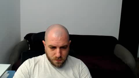 Snapshot of r0bila chatting on October 2025 07:46:02 PM R0bila online show from October 2025 07:46:02 PM