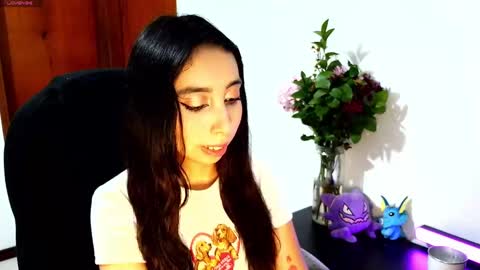 Snapshot of r0ttenangel chatting on September 2025 06:15:01 AM Angel online show from September 2025 06:15:01 AM