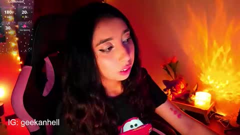 Snapshot of r0ttenangel chatting on February 2026 06:09:01 AM Angel online show from February 2026 06:09:01 AM