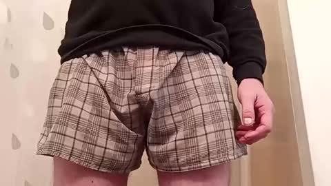 r2424 online show from January 2025 06:01:02 PM