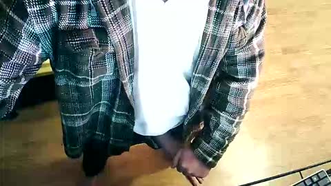 Snapshot of r2deplex31 chatting on November 2025 03:50:01 PM r2deplex31 online show from November 2025 03:50:01 PM