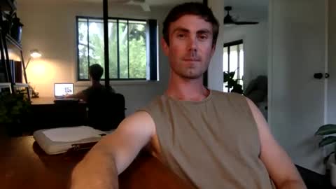 Snapshot of r3ve_ chatting on January 2026 07:45:01 AM T online show from January 2026 07:45:01 AM