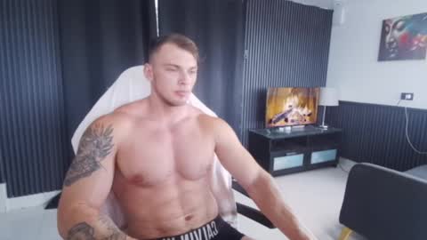 Dmitry online show from June 2026 07:19:01 PM