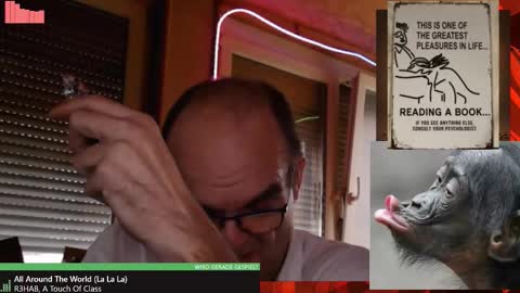 Snapshot of r_2d2_ chatting on December 2025 08:54:02 AM dj mike online show from December 2025 08:54:02 AM