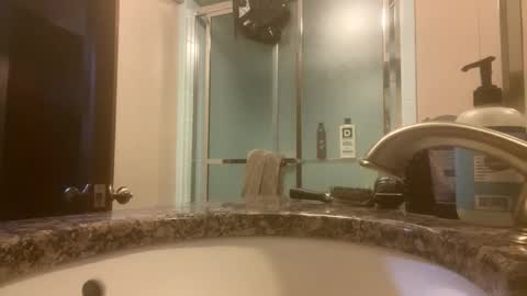 Snapshot of rabbi_poolnoodle chatting on September 2025 09:39:02 PM rabbi_poolnoodle online show from September 2025 09:39:02 PM