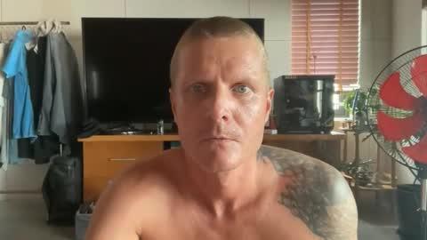 rabbit_eyes69 online show from May 2026 06:09:02 AM