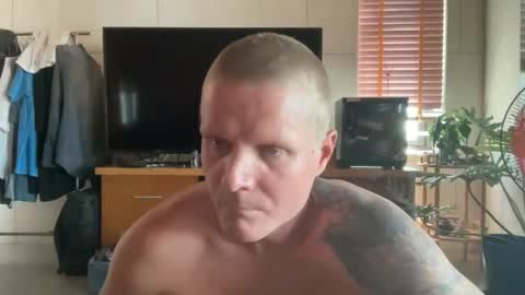 rabbit_eyes69 online show from May 2026 02:41:01 AM
