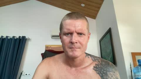 rabbit_eyes69 online show from June 2026 05:38:02 AM
