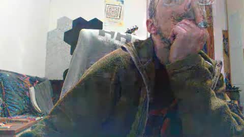 Snapshot of raccon68 chatting on December 2025 09:22:01 PM Raccoon68 online show from December 2025 09:22:01 PM