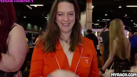 Snapshot of rach_oneill chatting on April 2026 06:01:02 PM Rach ONeill online show from April 2026 06:01:02 PM