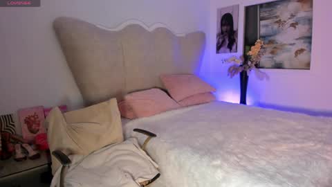 natalia  -  online show from May 2026 04:07:02 AM