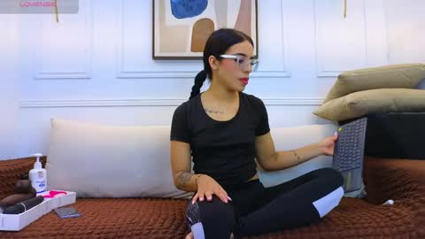 Snapshot of rachel_donnelly chatting on March 2026 01:07:02 AM Rachel Donnelly online show from March 2026 01:07:02 AM