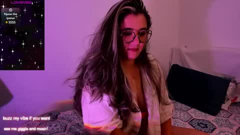 Snapshot of rachel_fo chatting on December 2024 06:57:02 PM Rachel Foss online show from December 2024 06:57:02 PM