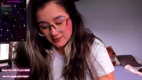 Snapshot of rachel_fo chatting on November 2025 07:14:02 PM Rachel Foss online show from November 2025 07:14:02 PM