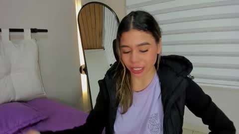 Rachell online show from December 2025 04:33:02 AM