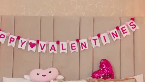 Rachell online show from February 2025 05:48:01 PM