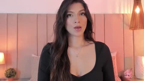 Rachell online show from April 2026 04:07:02 PM