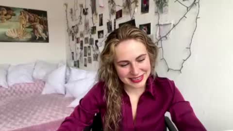 Snapshot of rachelpersch chatting on July 2026 02:14:02 PM Sophie online show from July 2026 02:14:02 PM