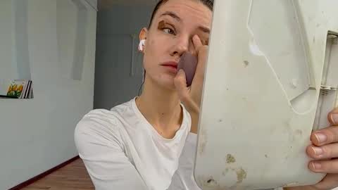 Rachel online show from October 2025 10:49:02 AM