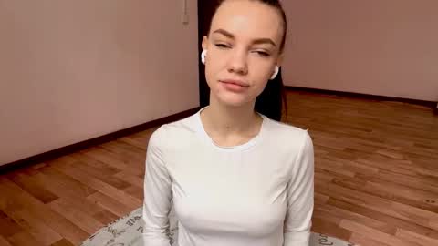 Rachel online show from November 2025 08:04:01 AM