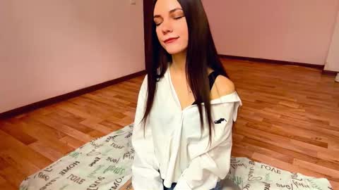 Rachel online show from November 2025 08:25:01 AM