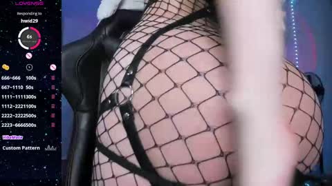 Miko Pleasee help me get 100 likes online show from May 2026 10:36:01 AM