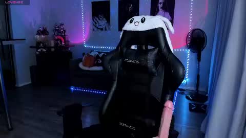  Miko Pleasee help me get 100 likes online show from July 2026 09:47:02 AM