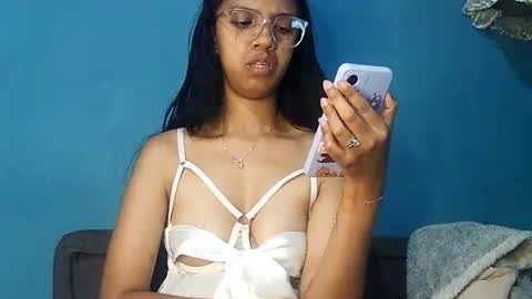 RachelShiny online show from April 2026 07:01:01 PM