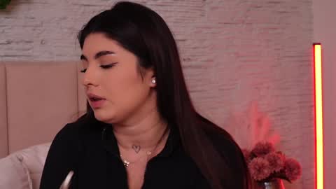 Snapshot of rachelswaan chatting on December 2024 11:04:02 AM RachelSwaan online show from December 2024 11:04:02 AM