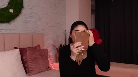 Snapshot of rachelswaan chatting on February 2025 05:54:02 AM RachelSwaan online show from February 2025 05:54:02 AM