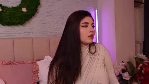 Snapshot of rachelswaan chatting on September 2025 05:20:02 AM RachelSwaan online show from September 2025 05:20:02 AM