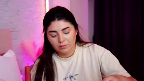 Snapshot of rachelswaan chatting on February 2026 07:15:01 AM RachelSwaan online show from February 2026 07:15:01 AM