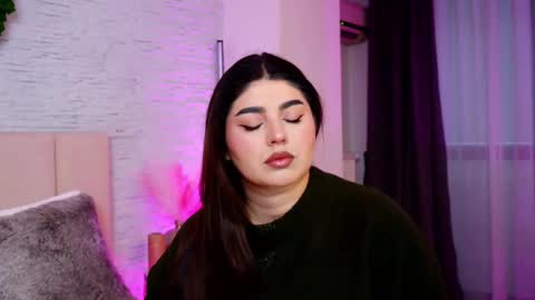 Snapshot of rachelswaan chatting on February 2026 05:26:01 AM RachelSwaan online show from February 2026 05:26:01 AM