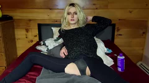 Rachel Price online show from December 2024 12:08:01 AM