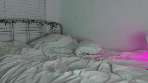 Rachel Yung online show from December 2024 12:22:01 AM