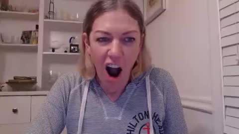 Snapshot of racytracy80 chatting on January 2026 01:59:01 PM Racy Tracy online show from January 2026 01:59:01 PM