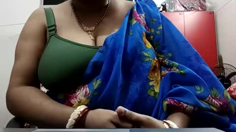 Radharani online show from October 2025 07:08:01 PM