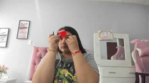 radiantgoddes online show from December 2024 01:27:02 PM