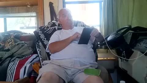 Radioman for fun online show from June 2026 08:22:02 PM