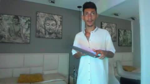 Snapshot of raf__koons chatting on July 2026 03:11:01 AM Raf Koons online show from July 2026 03:11:01 AM