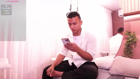 rafa_cruz online show from February 2026 05:22:02 PM