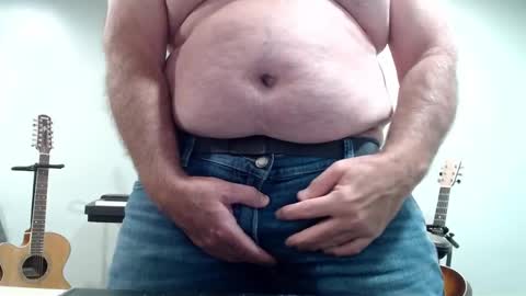 Snapshot of ragin_hardon001 chatting on January 2025 12:49:01 PM Ray online show from January 2025 12:49:01 PM