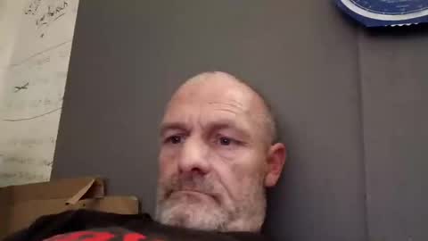 Snapshot of ragingzef69 chatting on December 2024 06:16:02 AM Bigthickdickinvic online show from December 2024 06:16:02 AM