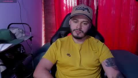 ragnar_lothbrok77 online show from March 2025 08:54:01 PM